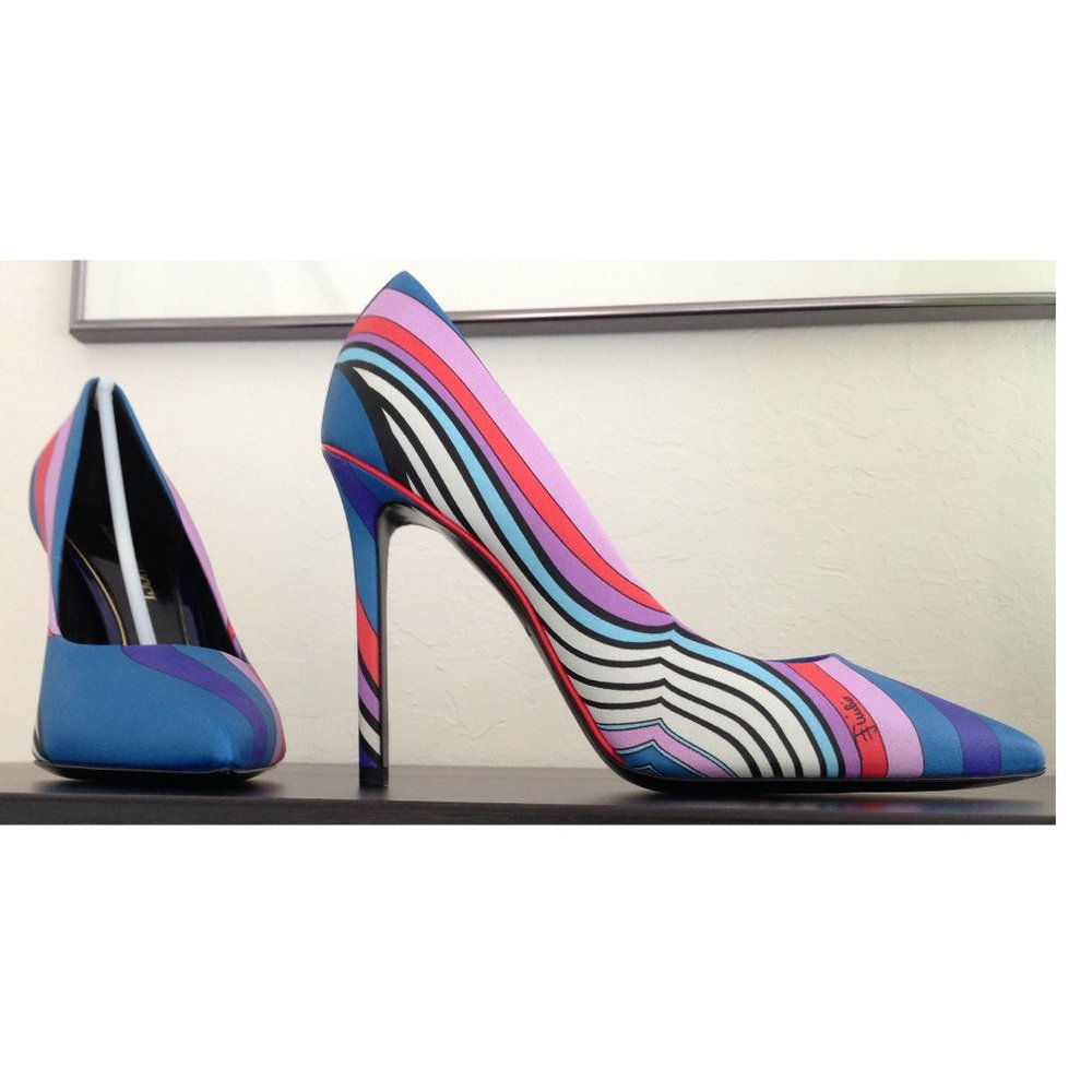 Auth NIB Pucci striped swirl print blue lavender red pumps box bag EU 37 US 7